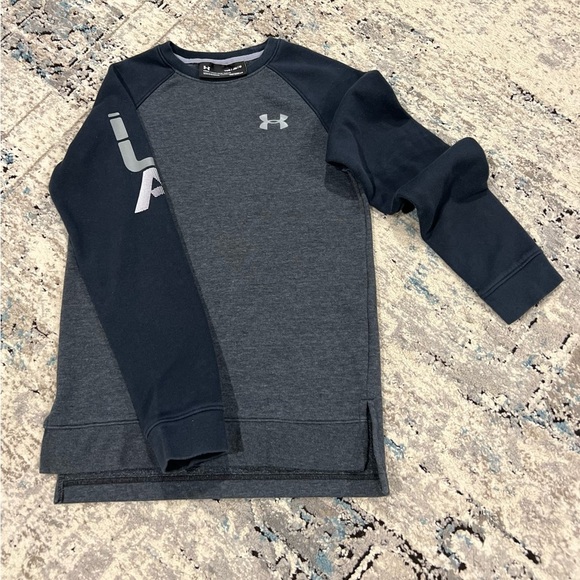 Under Armour Other - Under Armour Sweatshirt Size M